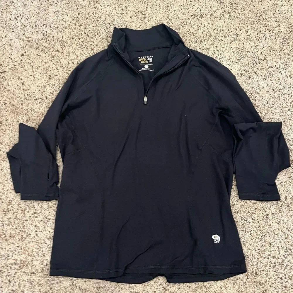 Mountain hardwear 1/4 zip